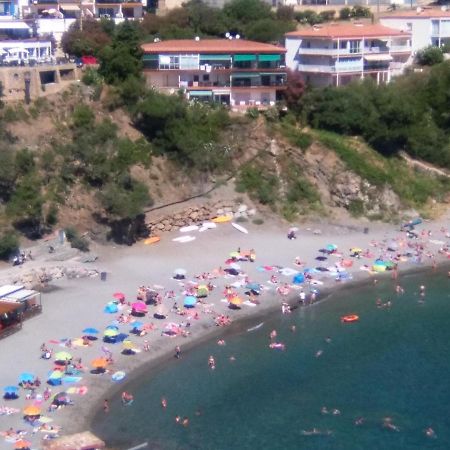 Ca La Nuri Pis 2 Con Vistas Al Mar Διαμέρισμα Llança Εξωτερικό φωτογραφία